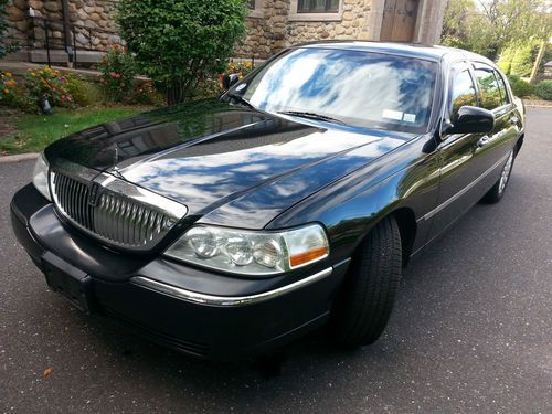 Awesome  2005 lincoln town car signature l sedan 4-door 4.6l