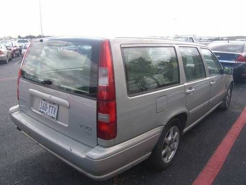 2000 volvo v70 glt wagon 4-door 2.4l