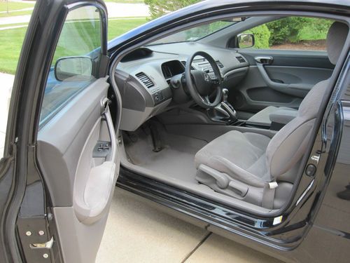 2007 HONDA CIVIC LX 5 SPD MANUAL 1.8L 2 DR COUP - AWESOME VEHICLE!!, image 4