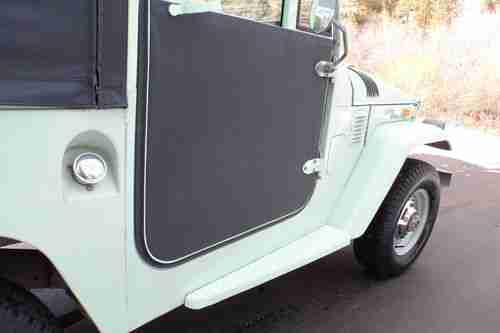 BEAUTIFUL SURVIVOR! 1971 toyota landcruiser FACTORY SOFT TOP! 51K orig RUST FREE, image 14