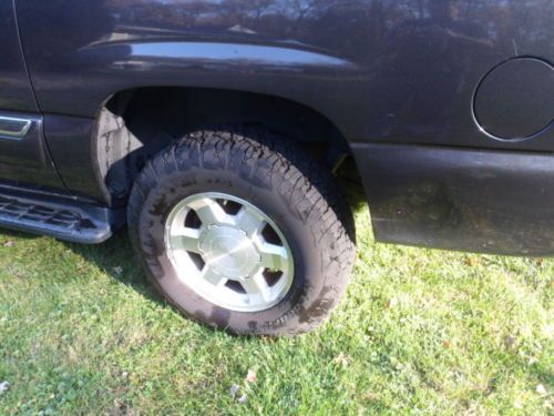 *****2005 GMC YUKON 1500 XL 4WD***** NO RESERVE!!!!! ONE OWNER., image 12