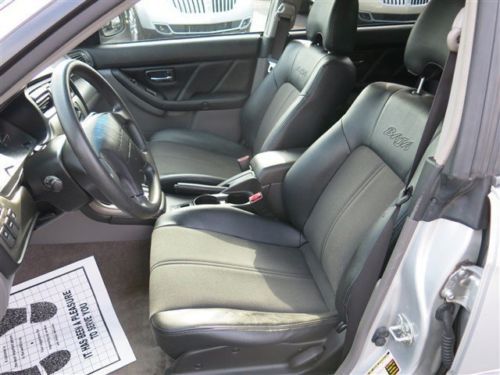 Sport All Wheel Drive AWD Automatic Leather w/ Cloth Inserts Only 65K Miles, image 12