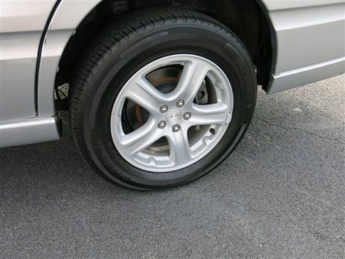 Sport All Wheel Drive AWD Automatic Leather w/ Cloth Inserts Only 65K Miles, image 25