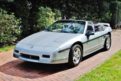 Truly mint very rare 1985 pontiac fiero gt convertible v-6 rare convertion mint