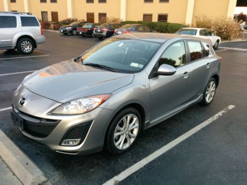 2011 mazda 3 s sport hatch - new tires - single owner