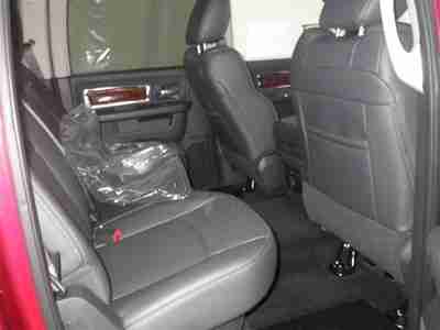 Crew Cab 4X4 New 5.7L Bluetooth 390 hp horsepower 4 Doors 4-wheel ABS brakes, image 5