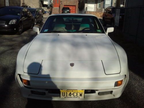 Porsche 944 base 1986 96k miles, manual (new timing belt, water pump, tires etc)