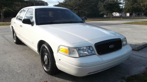 2005 ford crown victoria police interceptor