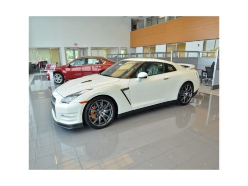 2014 Nissan GT-R Premium Pearl White R35 twin turbo AWD 4x4, image 7
