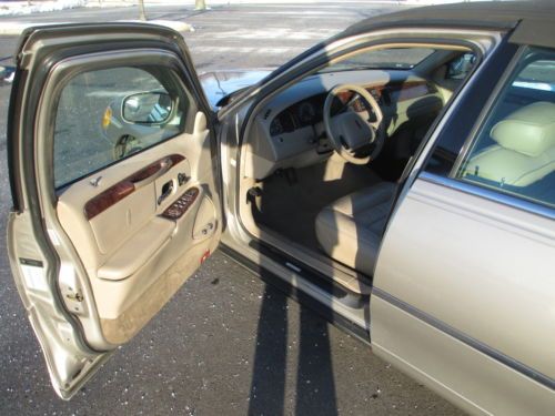 2000 LINCOLN TOWNCAR EXEC LEATHER POWER SEATS NO RESERVE!!! ONLY 94K MILES!!!!!, image 23