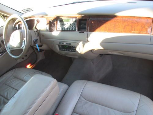 2000 LINCOLN TOWNCAR EXEC LEATHER POWER SEATS NO RESERVE!!! ONLY 94K MILES!!!!!, image 55