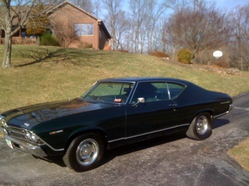 1969 chevelle malibu 2 door hard top coupe