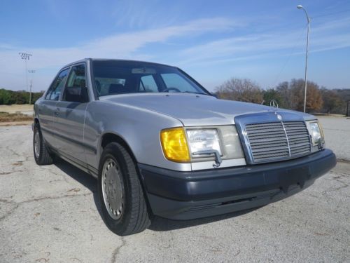 1987 mercedes benz 300e low miles one owner dallas rustfree