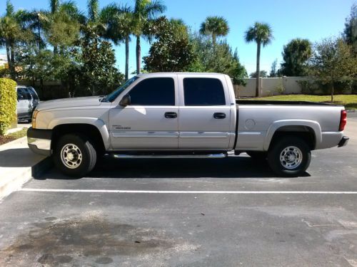 2005 Chevrolet Silverado 2500 HD LS Crew Cab Pickup 4-Door 6.6L, image 4