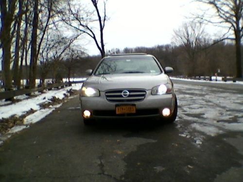 2002 nissan maxima se sedan 4-door 3.5l