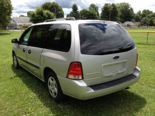2006 Colors ford freestar in new