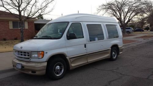 2000 ford handicapped van