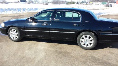 2007 lincoln town car executive l sedan 4-door 4.6l