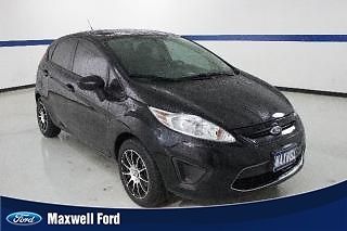 12 fiesta se hatchback, 5 spd manual, sync, alloys, cruise, pwr equip, clean!