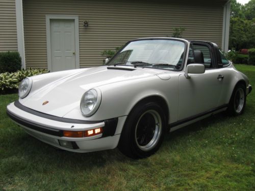 1985 Porsche 911 Carrera Targa 2-Door 3.2L, image 7