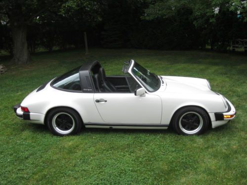 1985 Porsche 911 Carrera Targa 2-Door 3.2L, image 13