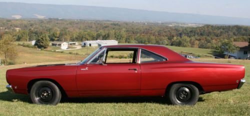 1968 plymouth hemi roadrunner