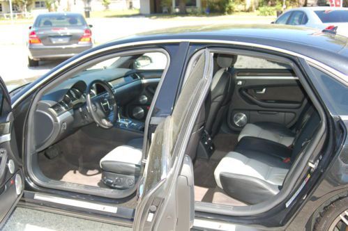 2007 audi s8 base sedan 4-door 5.2l