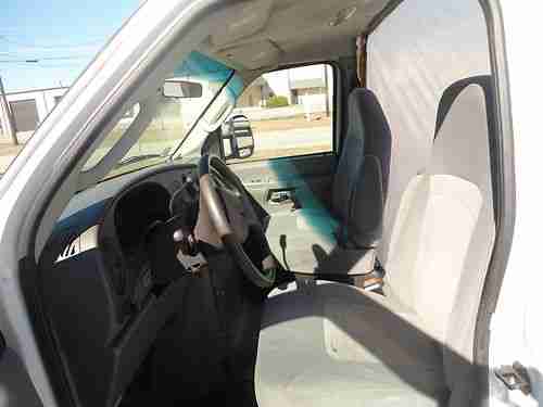 2006 Ford E-450 Super Duty Base Stripped Chassis, image 13