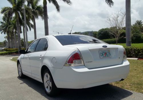 2007 Ford Fusion One Owner Well Maintained New Tires Cold Air Great Gas Mileage, US $6,990.00, image 3