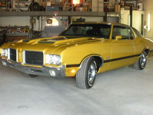 1971 oldsmobile 442 base  350v-8