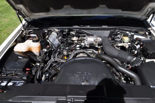 1997 Lincoln Town Car Signature Sedan 4-Door 4.6L, image 5