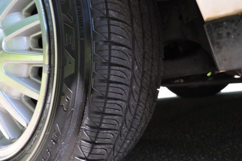 1997 Lincoln Town Car Signature Sedan 4-Door 4.6L, image 12