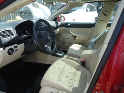 2011 Volkswagen Jetta TDI Wagon - Diesel 2.0L - Salvage - $AVE!, image 9