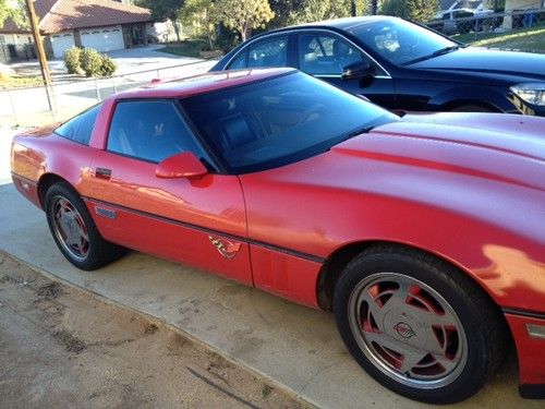 1989 chevrolet corvette base hatchback 2-door 5.7l