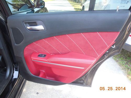 2012 Dodge Charger SRT8 6.4L HEMI LOADED NAVIGATION SUNROOF 470HP ONLY 12K MILES, image 16
