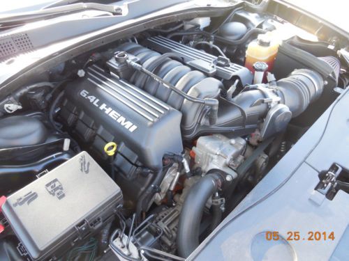 2012 Dodge Charger SRT8 6.4L HEMI LOADED NAVIGATION SUNROOF 470HP ONLY 12K MILES, image 22