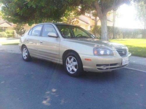 2005 hyundai elantra 4 door 4 cly