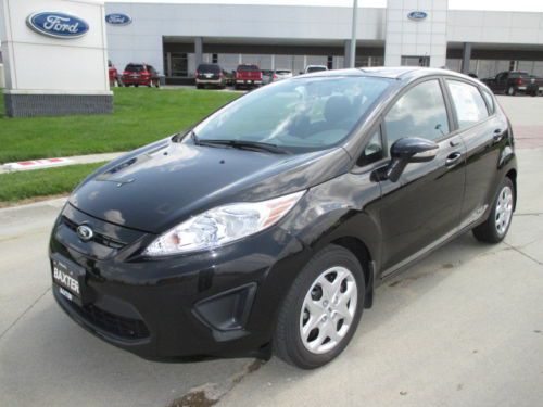 2013 ford fiesta black cloth seats hatchback heated seats keyless entry pad