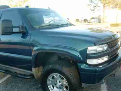 2005 Chevy Suburban Z71, Very Rare Metallic Blue Paint!, image 8