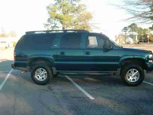 2005 Chevy Suburban Z71, Very Rare Metallic Blue Paint!, image 11
