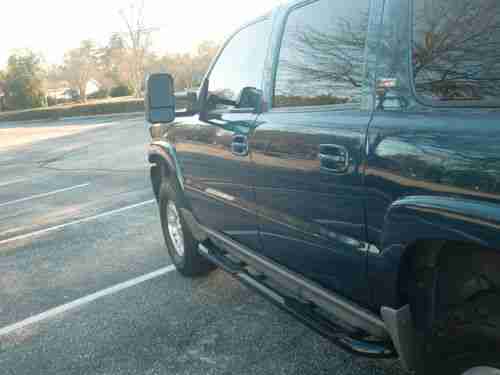 2005 Chevy Suburban Z71, Very Rare Metallic Blue Paint!, image 12