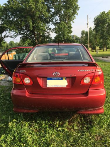 2004 Toyota Corolla S Sedan 4-Door 1.8L, image 11