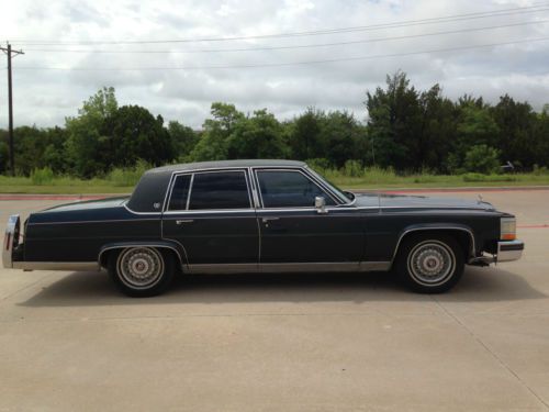 1986 cadillac fleetwood brougham sedan 4-door 5.0l