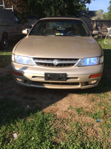 1997 nissan maxima gle sedan 4-door 3.0l