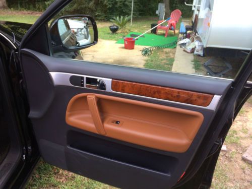 2006 Volkswagen Touareg TDI Sport Utility 4-Door 5.0L, image 3