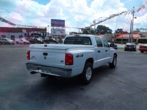 2005 dodge dakota slt