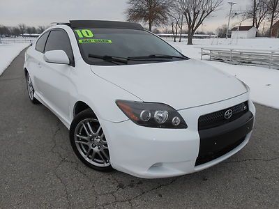 *2010 scion tc coupe 2.4l panoramic roof sweet car* absolute sale!! no reserve!!
