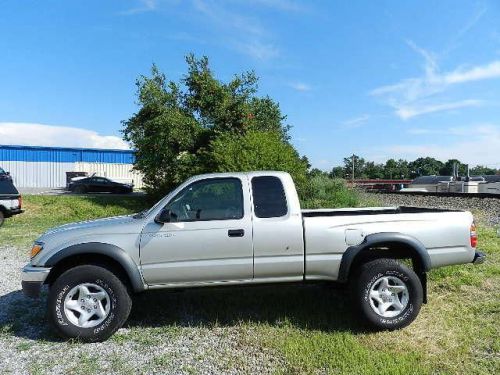 2004 toyota tacoma xtracab
