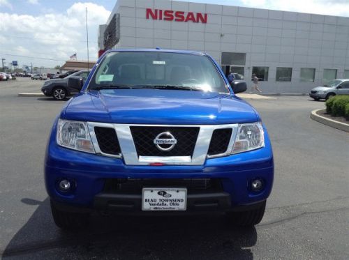 2014 nissan frontier sv