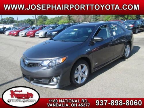 2014 toyota camry hybrid se limited edition